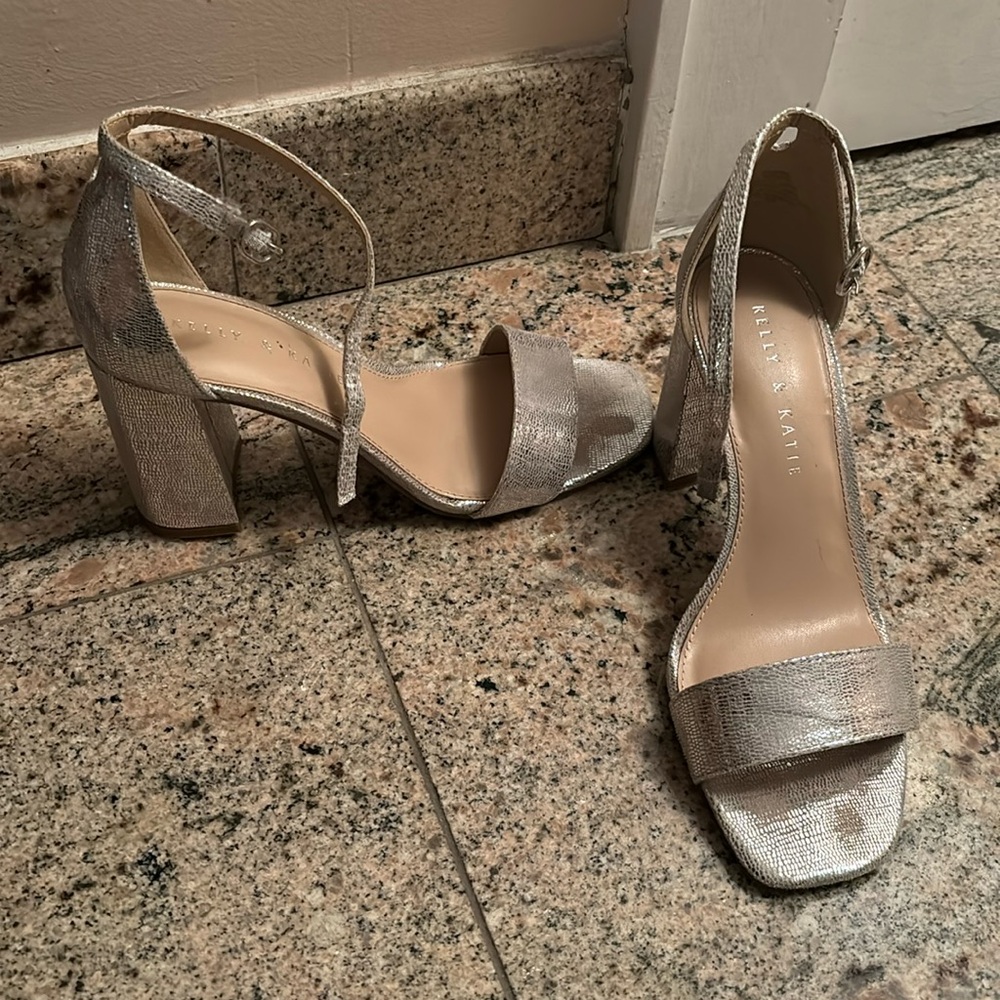 Open toed heels